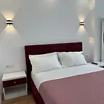 Arberia Hotel 4*