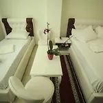 Arberia Hotel 4*