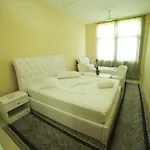Hotel Arberia