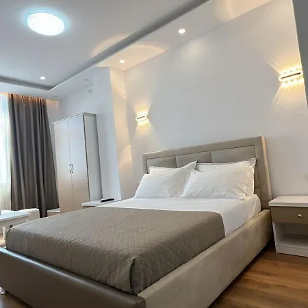 Arberia Τίρανα