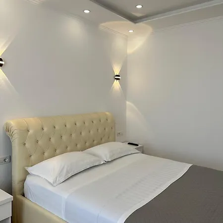 Hotel Arberia 4*