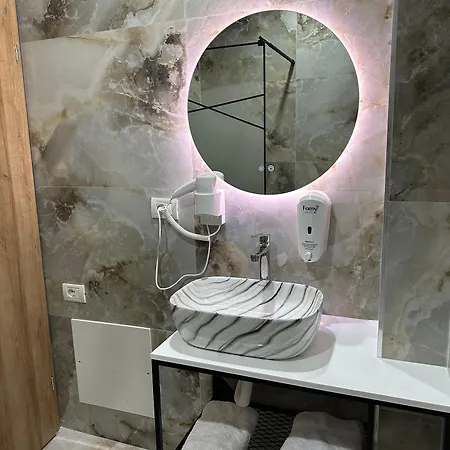 Arberia Hotel 4*