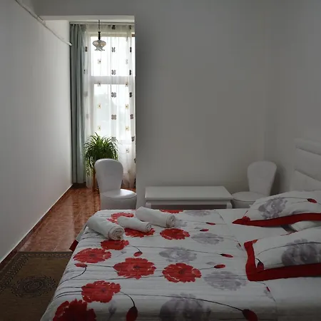 Arberia Ξενοδοχείο Τίρανα