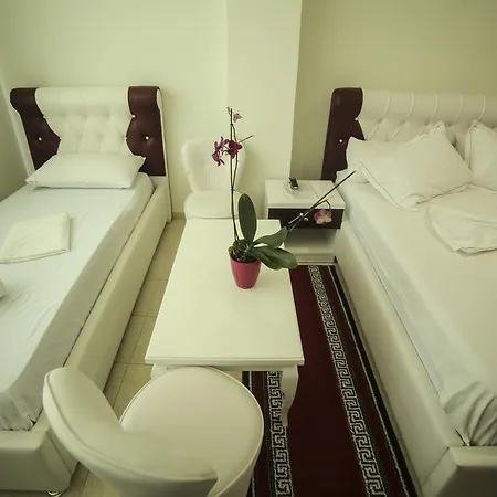 Arberia Hotel 4*