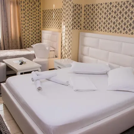 Hotel Arberia 4*